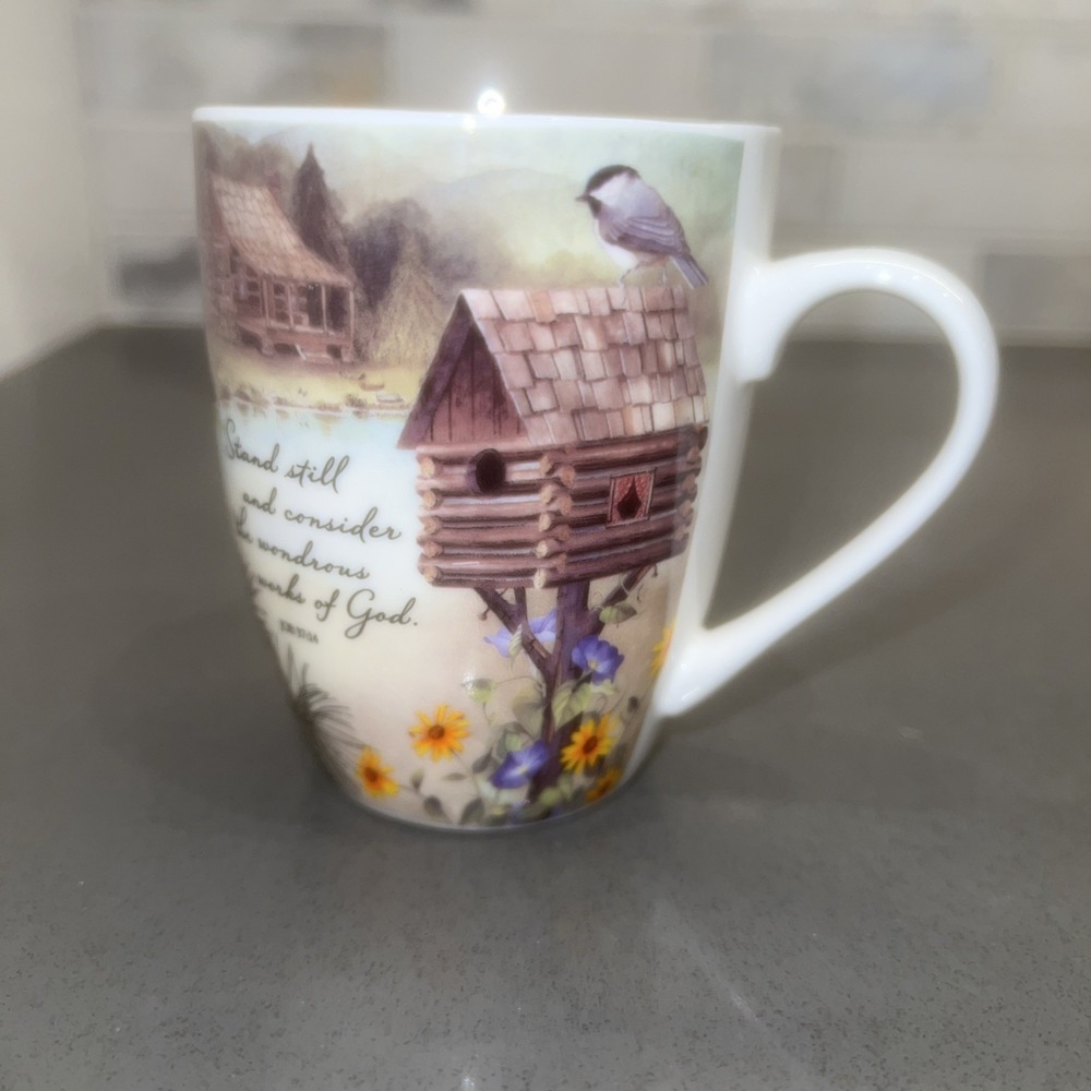 2014 BY SANDY CLOUGH~CABIN~A BEAUTIFUL SCRIPTURE JOB 37:14 NKJV COFFEE CUP/MUG